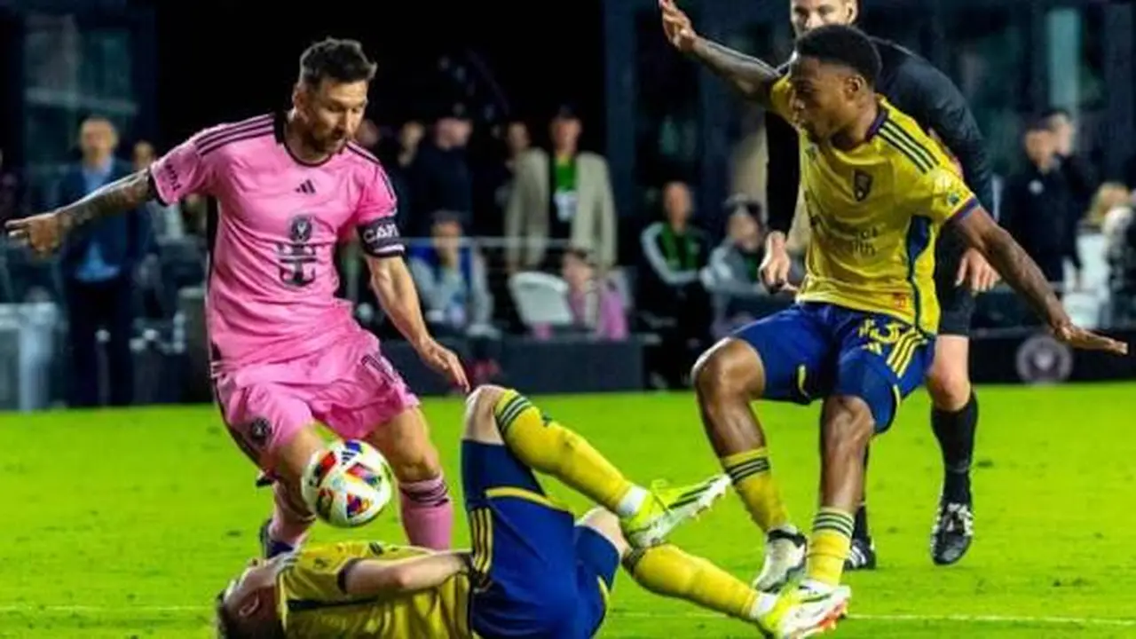 قمة نارية تحبس الأنفاس.. كيف تشاهد مواجهة Inter Miami وVancouver اليوم في نهائي الدوري الأمريكي 2025 بجودة عالية